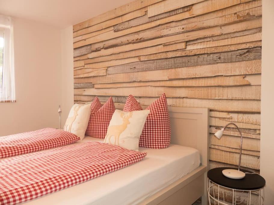 Ferienwohnung Alpenglueck การ์มิช-พาร์เทนเคียร์เชน ภายนอก รูปภาพ