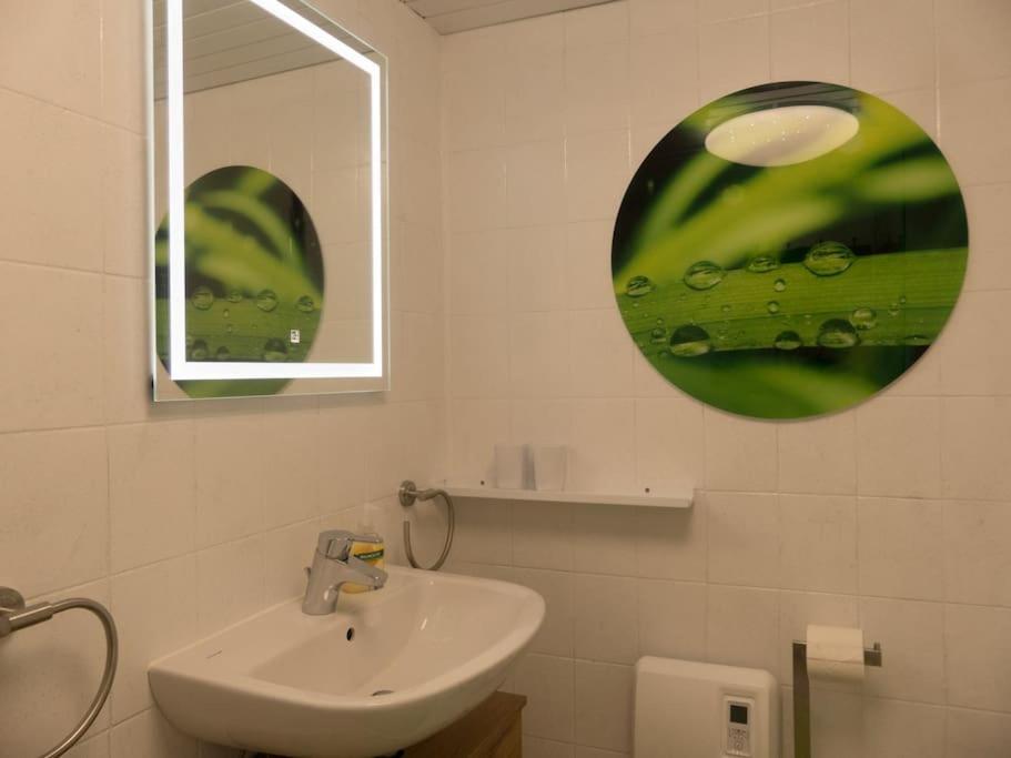 Ferienwohnung Alpenglueck การ์มิช-พาร์เทนเคียร์เชน ภายนอก รูปภาพ